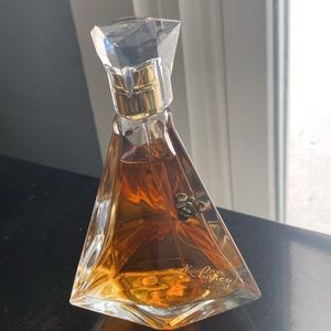 Kim Kardashian “Pure Honey” Fragrance